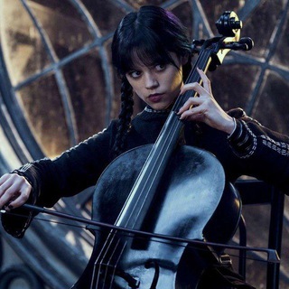 Логотип @wensdayx - Венсдей сериал 2 сезон