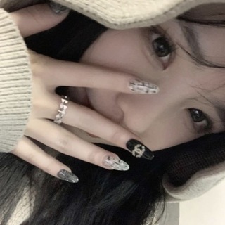 Логотип @weqnyz - ֹ๋находки : ꒰weqnyz꒱