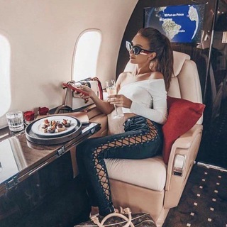 Логотип @whelltv - Yulduz Azizova | Ekspres 💰