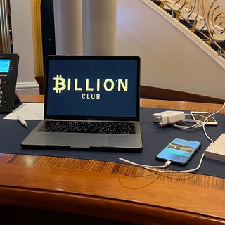 Логотип @white_billion - BILLION