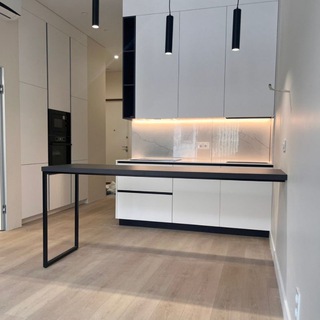 Логотип @whitekitchen_vl - Дизайн-бюро мебели. White_kitchen_vl▫️Вайт китчен▫️Белая кухня. Владивосток