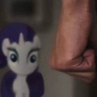 Логотип @whiteniccotine - чюпеп