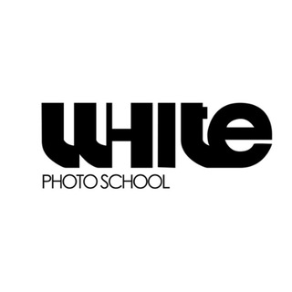 Логотип @whitephotoschool - White Photo School
