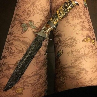 Логотип @who_is_he_im - ➜ ｒｅｖｅａｌ🎸