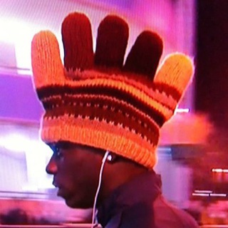 Логотип @whyalwaysmario - Почему всегда Марио?