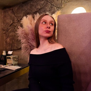 Логотип @wiithloveli - love Li⚜