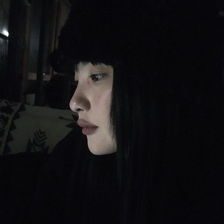 Логотип @wildflower_b - мертвый рассвет.