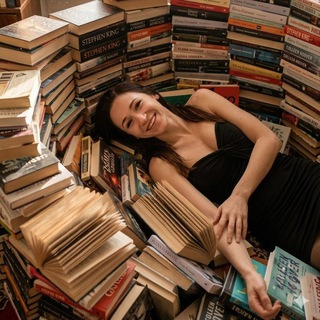 Логотип @wine_book71 - Книжки и винишко 🔞