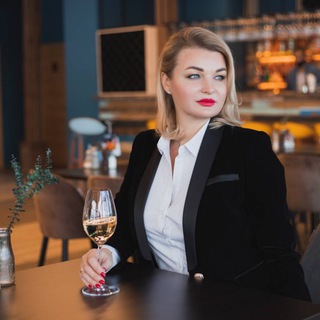 Логотип @wine_etiquette_expert - Авторские туры ПОСЛЕВКУСИЕ