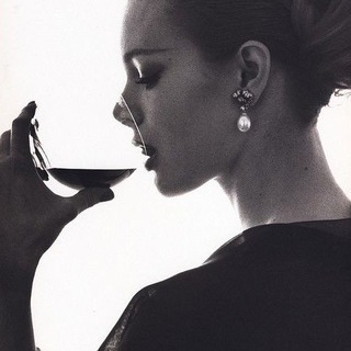 Логотип @wineandme - Второй бокал