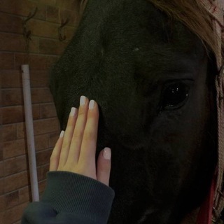 Логотип @with_lovem - with love M🖤