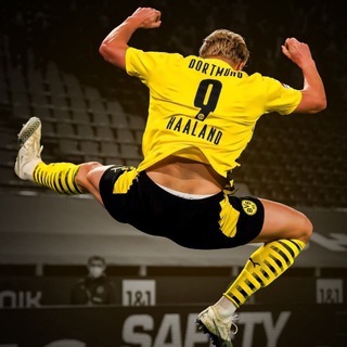 Логотип @with_spidyy - Sliperhome