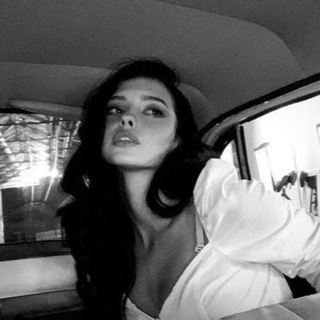 Логотип @withks - 𝐌