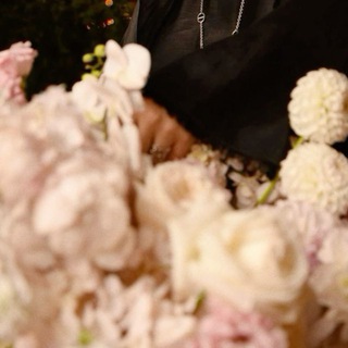 Логотип @withlovediyoraa - diyora's