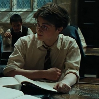 Логотип @wizardindfanfiks - Anastasia Siller| Творческая страница Анастасии Махровой