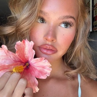 Логотип @wmstudy - 🧘🏼‍♀️beauty and brains ₊ ⊹ ✧