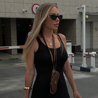 Логотип @woman_ray_shop - STYLE & AESTHETIC