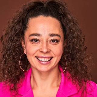 Логотип @woman_smile_ru - Наталья Браслеты ДЗИ📿