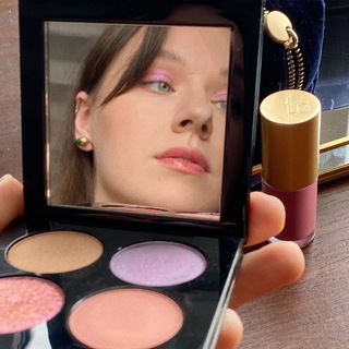 Логотип @wonderingofmakeup - wonderingofmakeup