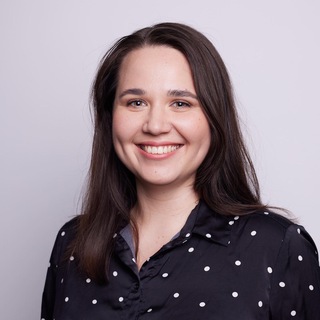 Логотип @workhacks - WorkHacks | Карьера за рубежом