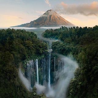 Логотип @worlddiscovery - Мир прекрасен