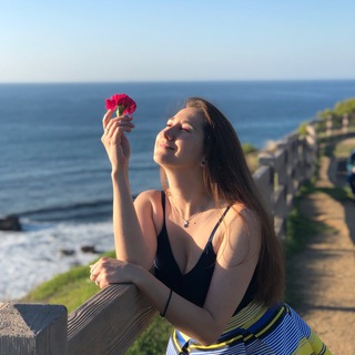 Логотип @worldofyourlife - Катя Хейфец 🌍 World of your Life