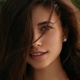 Логотип @wowjpg - Обои | Девушки