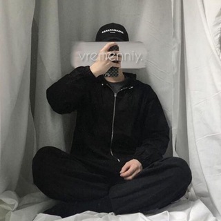 Логотип @wremeniyy - vremenniy.