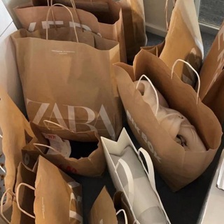 Логотип @wtyresale - WTY RESALE