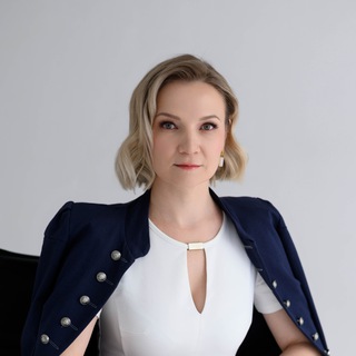 Логотип @wwfox_trading - Трейдинг с Юлией Пономаревой