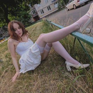 Логотип @wwwaska02 - 02 bohemian aska