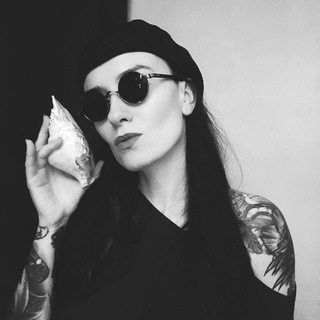 Логотип @xeniasokolovaart - Ксения Джокрис | Тату в Питере_чат