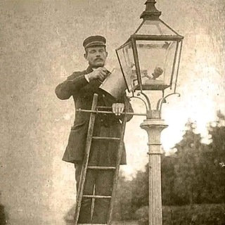 Логотип @xiaomiredmi8 - Divulgação Mundial 🌎