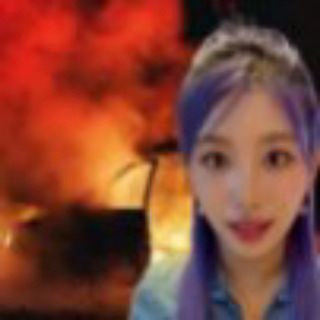 Логотип @xinrus9 - рэди правят миром