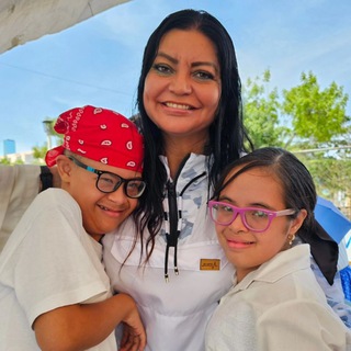 Логотип @xiomaralunaeducacion - Xiomara Luna