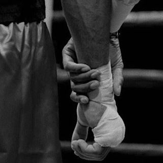 Логотип @xmxevaa - вайшиъ🤍)