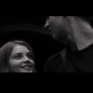Логотип @xsvxxs - целую, пока.