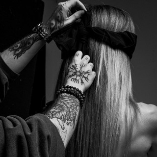 Логотип @xw_photo - Vic de Gartner | Broadcast