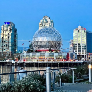 Логотип @xzinbc_canada - Жизнь в Канаде. XZ in BC 🇨🇦