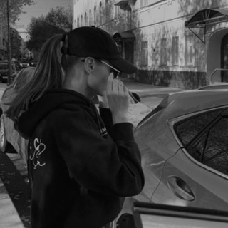 Логотип @yafloraqq - я