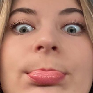 Логотип @yaksenyaaaa - ya.ksenyaa