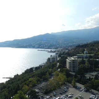 Логотип @yaltinskymir - Ялтинский мир