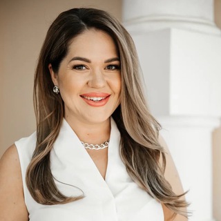 Логотип @yana_vasileva_buhgalter - Бухгалтерия Маркетплейсов • Яна Васильева