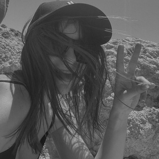 Логотип @yanacooking - кулінарна книжка