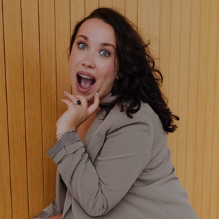 Логотип @yanademidenkolifestyle - Стиль жизни с Яной Демиденко