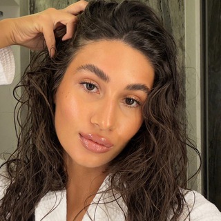 Логотип @yanamargaryan - YANA MARGARYAN