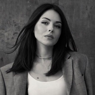 Логотип @yanasnk - Яна Саенко | Канал
