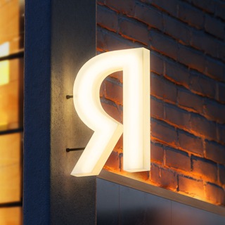 Логотип @yandexmuseum - Яндекс Музей