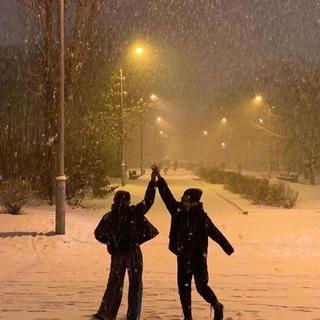 Логотип @yangiyils2024 - Yangi yil shukuhi