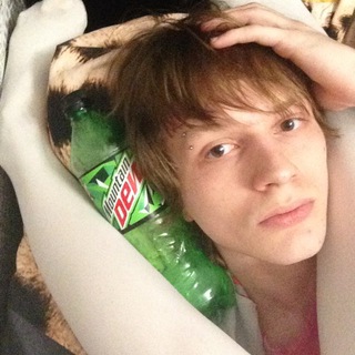 Логотип @yanishimo - YANISHIMO